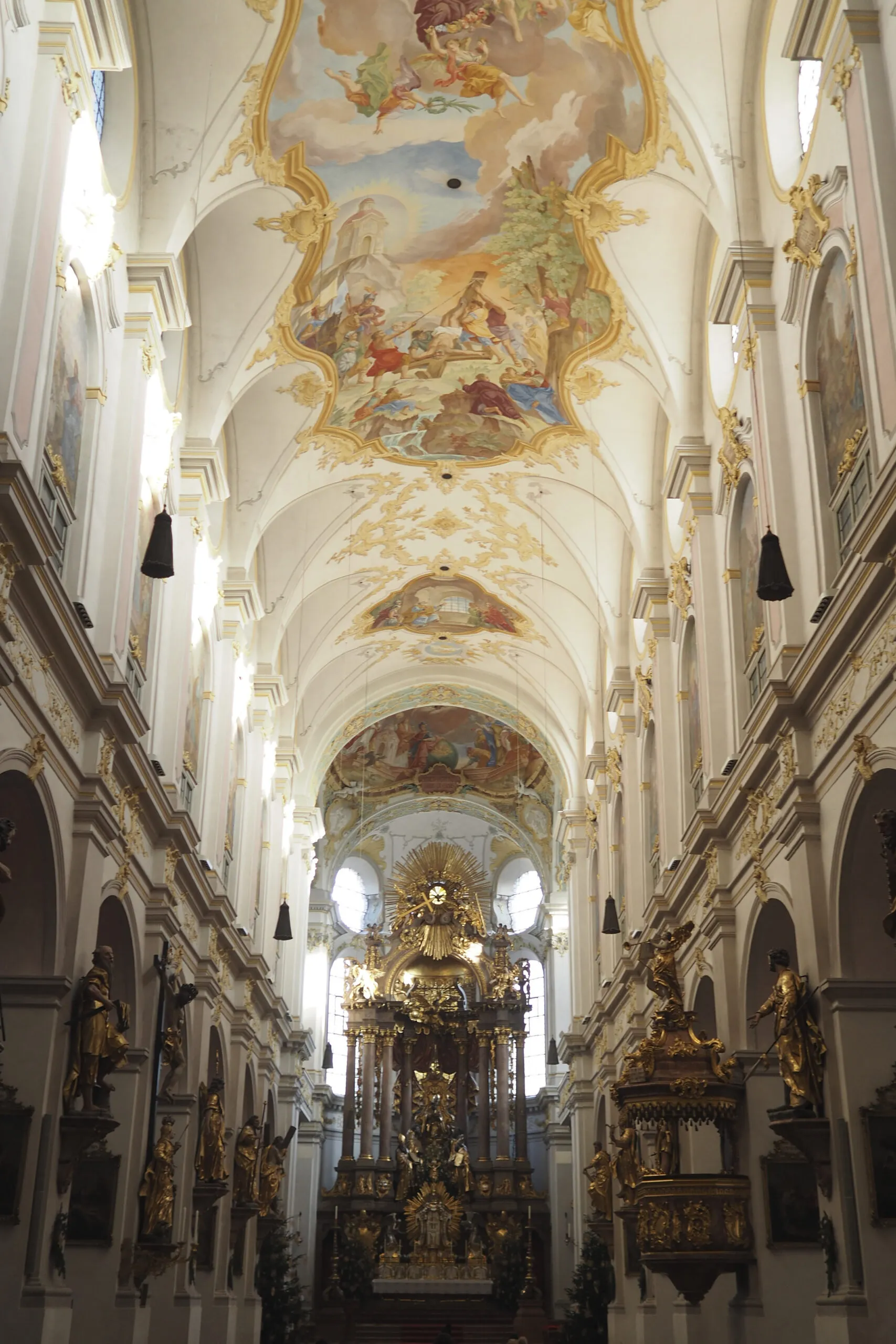 P127472002